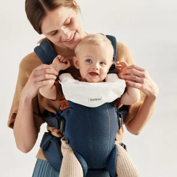 BabyBjörn Harmony 3D Mesh Draagzak Met Slab Marineblauw