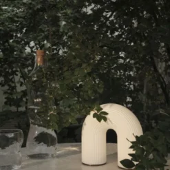 Ferm Living Vuelta Lamp - White