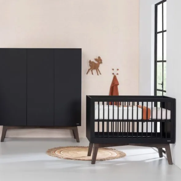 Kidsmill Sixties Kledingkast 3-deurs Zwart Mat / Walnoot